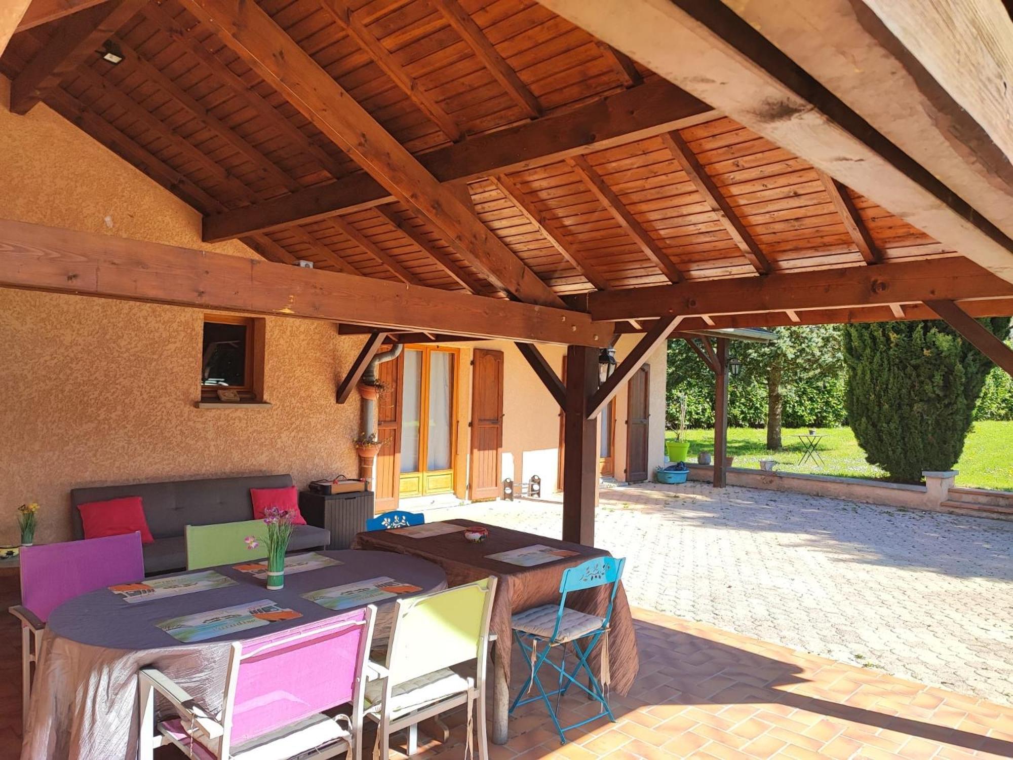 Les Charmettes Villa Saint-Chef Luaran gambar